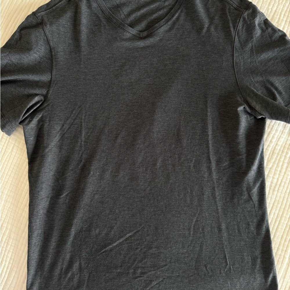 Lululemon Athletica Gray Short Sleeve Tee
